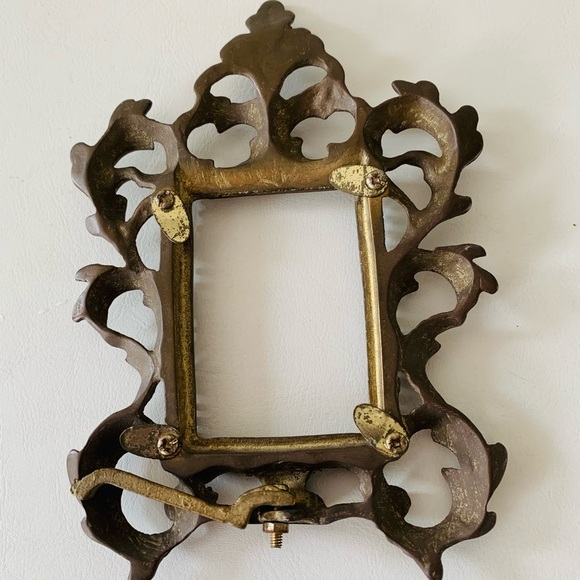 Ornate Victorian Cost Metal Small Frame - Picture 7 of 8
